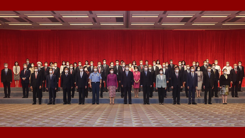 習近平會(huì )見(jiàn)香港特別行政區行政、立法、司法機關(guān)負責人