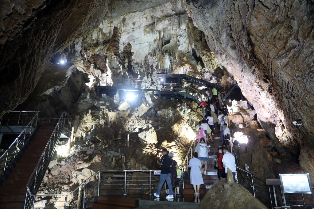 河北興?。喝芏雌嬗^(guān)