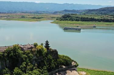 勞動(dòng)創(chuàng  )造幸福——水上移動(dòng)的“家”：滾裝船上的工作與生活