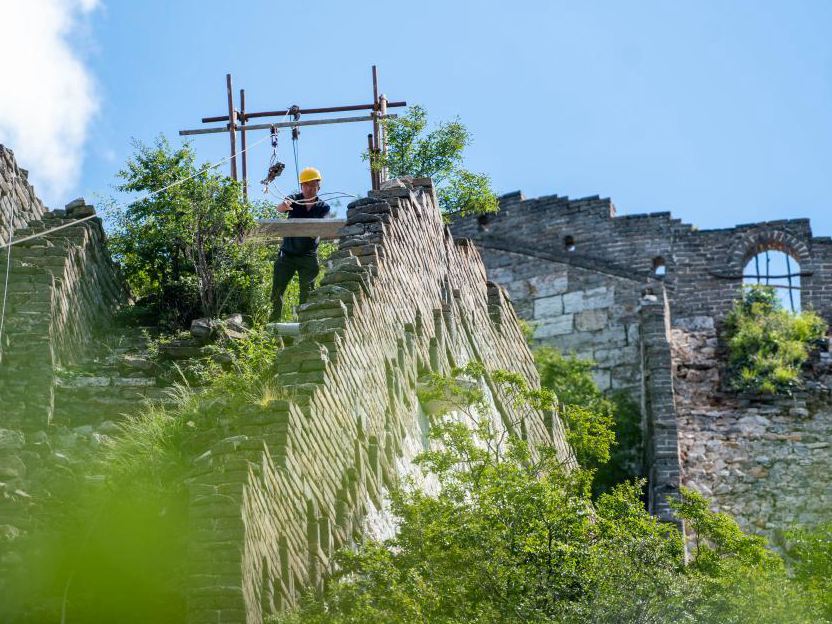 新華全媒+丨理念創(chuàng  )新 箭扣長(cháng)城修繕的“新”與“舊”