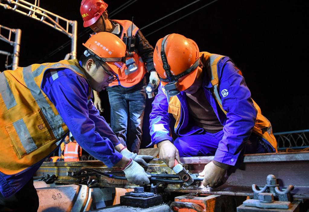 渝利鐵路沙子站增設客運設施項目加速推進(jìn)