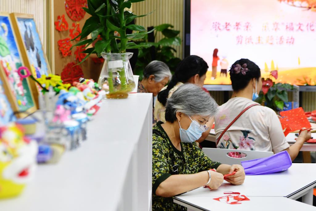 福州:提升社區養老服務(wù)水平