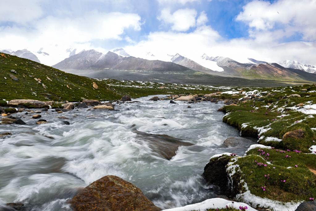 江河奔騰看中國丨大美長(cháng)江為經(jīng)濟社會(huì )發(fā)展添翼