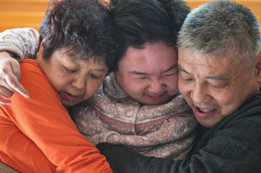 十年愛(ài)心匯聚，只為喚醒你