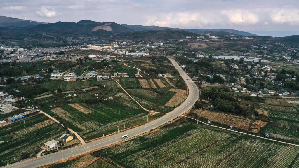 貴州威寧:開(kāi)通鄉鎮公交 便捷群眾出行