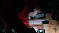 新華全媒+丨京外支援、夜間派送，疏通北京快遞堵點(diǎn)