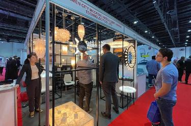 通訊：拓市場(chǎng)、尋商機——中企“出海”阿聯(lián)酋拾獲訂單和信心