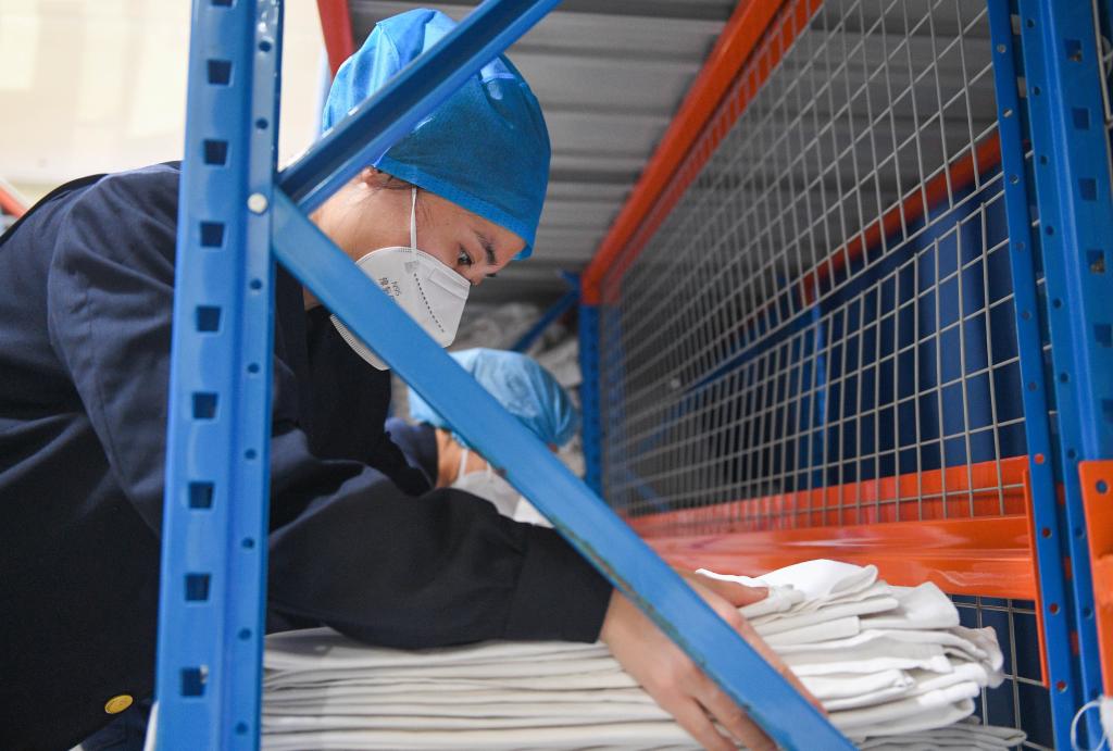 鐵路洗滌車(chē)間里的“春運”