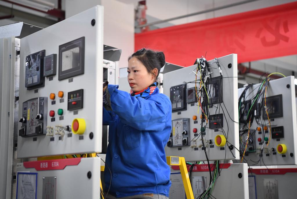 強信心·開(kāi)新局丨西安：工業(yè)制造“開(kāi)門(mén)紅”