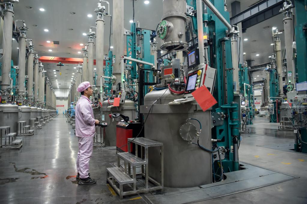 內蒙古烏海：推進(jìn)硅產(chǎn)業(yè)發(fā)展