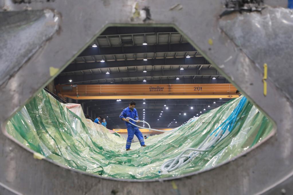 甘肅:風(fēng)電裝備制造忙