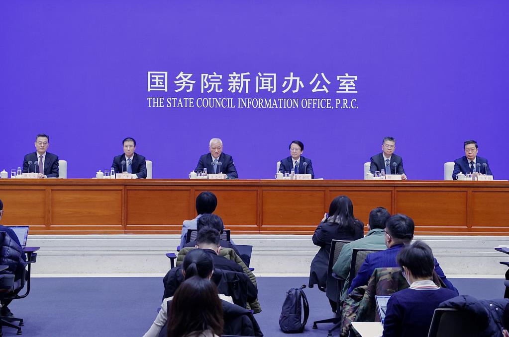 新華全媒+丨國新辦舉行“權威部門(mén)話(huà)開(kāi)局”系列主題新聞發(fā)布會(huì ) 介紹“深入實(shí)施創(chuàng  )新驅動(dòng)發(fā)展戰略，加快建設科技強國”