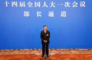 采訪(fǎng)部長(cháng)