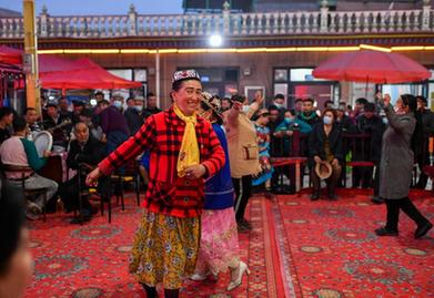 新疆莎車(chē):熱鬧的巴扎