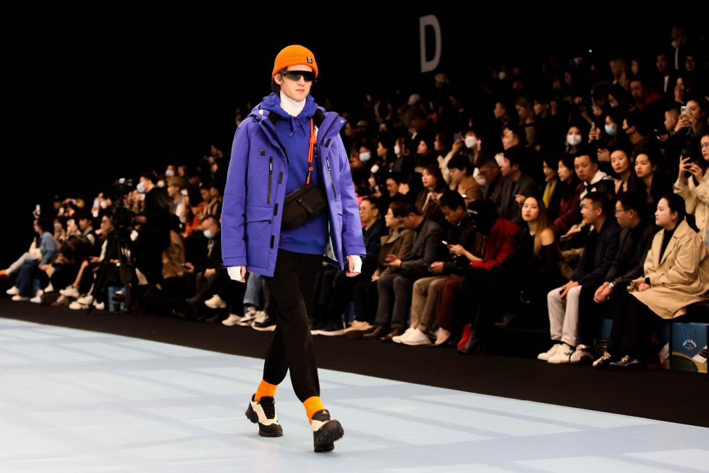 上海:2023秋冬上海時(shí)裝周開(kāi)幕
