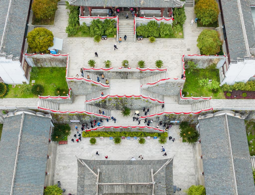 湖北宜昌:旅游升溫快