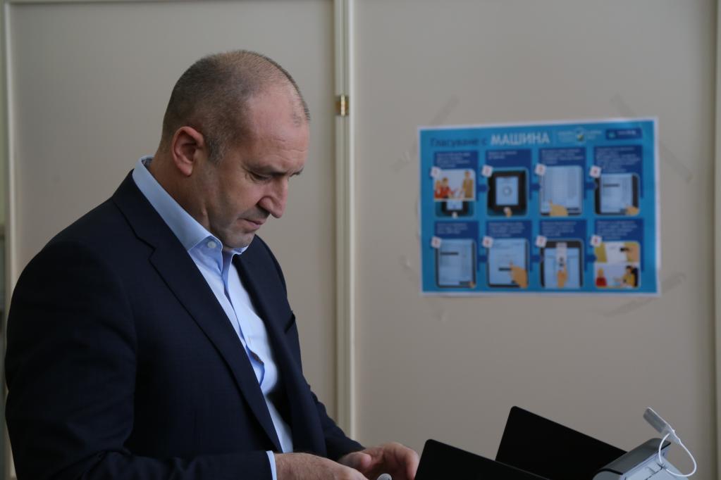 保加利亞舉行兩年來(lái)第五次議會(huì )選舉