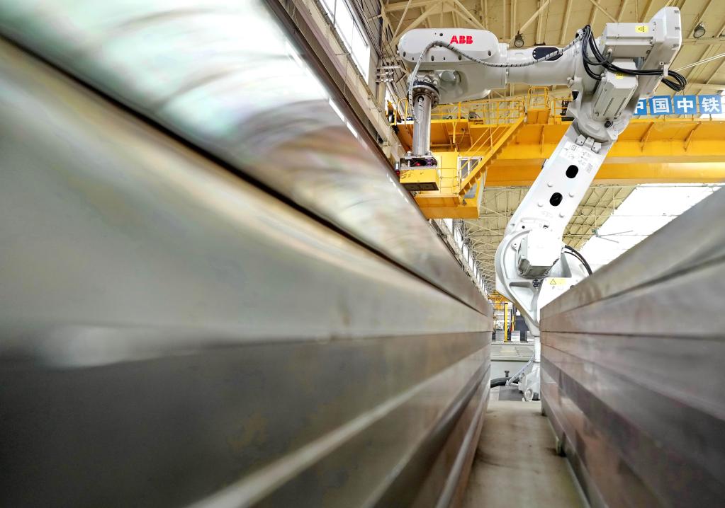 河北山海關(guān):智能生產(chǎn)賦能經(jīng)濟高質(zhì)量發(fā)展