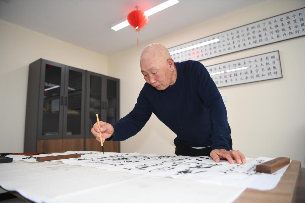 雄安新區:“養老驛站”托起回遷安置群眾幸福晚年