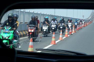 印度尼西亞:開(kāi)齋節前出行潮