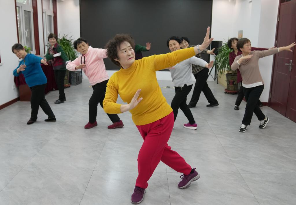 河北秦皇島:居家養老暖夕陽(yáng)