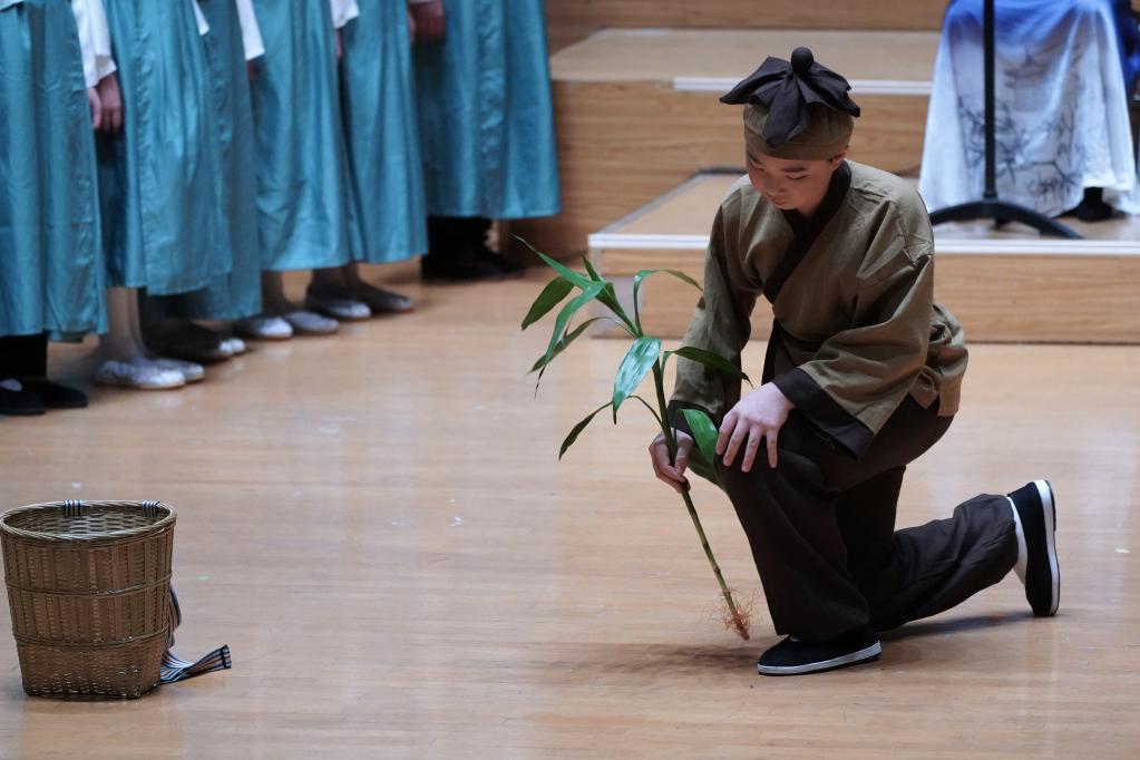 民族器樂(lè )童話(huà)劇《神筆馬良》在京首演