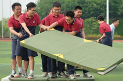 快樂(lè )減壓迎高考