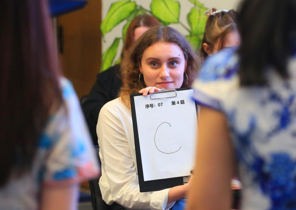 “漢語(yǔ)橋”世界大學(xué)生中文比賽在多國相繼落幕