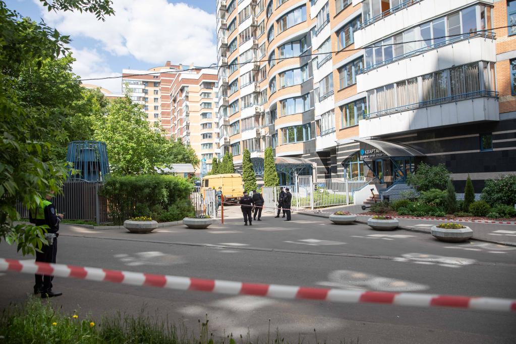 莫斯科數棟樓房遭無(wú)人機襲擊