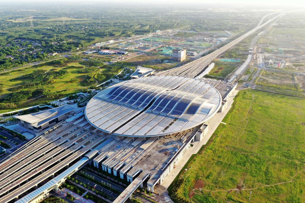 新華全媒+|天空之眼瞰雄安:拔地而起的“未來(lái)之城”