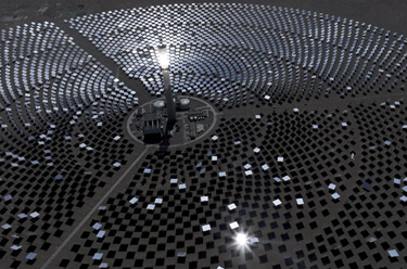 青海海西：推進(jìn)清潔能源產(chǎn)業(yè)基地建設