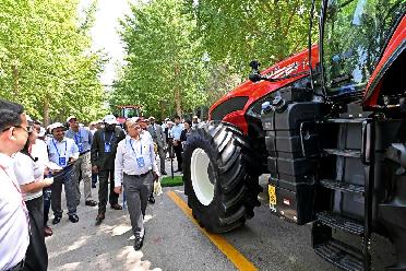 “我們感受到了中國共享發(fā)展成果的真摯意愿”——記駐華使節走進(jìn)國機集團