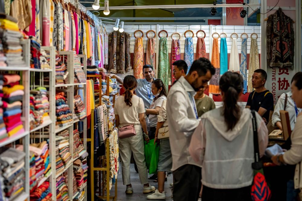 新華全媒+丨南博會(huì )上的異域風(fēng)情