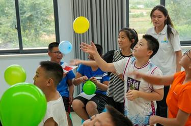 重慶：巾幗送溫暖 護航開(kāi)學(xué)季