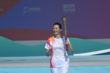 杭州亞運會(huì )火炬在湖州傳遞