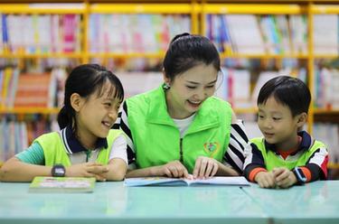 貴州赤水：“童伴媽媽”伴童成長(cháng)