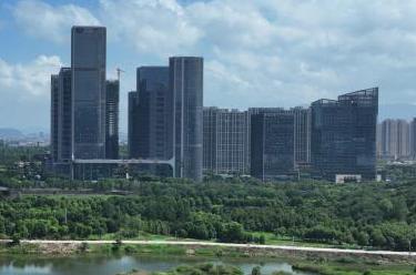 一帶一路“雙城跡”丨貨運班列萬(wàn)里聯(lián)通