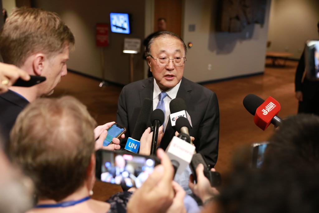 中國代表：推動(dòng)巴以盡快?；?，防止發(fā)生更嚴重人道災難