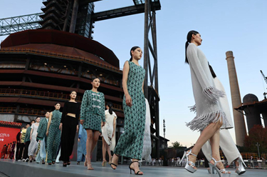 鏡觀(guān)中國丨全面深化改革十年間·文化傳承新活力