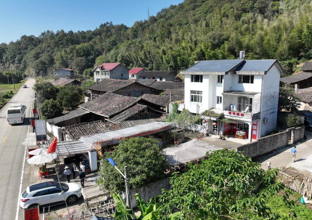 返鄉夫妻共同創(chuàng  )業(yè) 助力鄉村振興