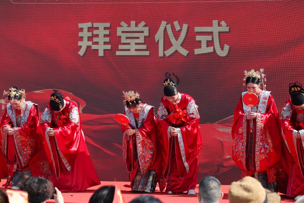 水鄉婚禮結良緣 移風(fēng)易俗倡新風(fēng)