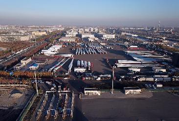 四季看新疆之走進(jìn)口岸看新疆｜在霍爾果斯感受中國向西開(kāi)放的旺盛活力