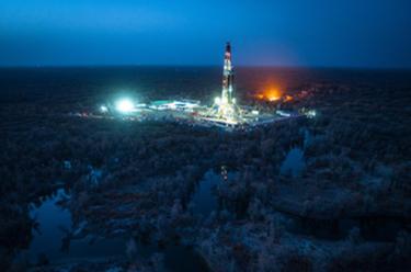 新華全媒+丨9432米！中國石化“深地一號”躍進(jìn)3-3XC井刷新亞洲最深井紀錄