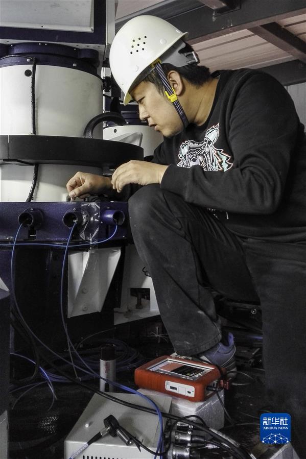 (新華全媒頭條·圖文互動(dòng))(1)遙望蒼穹 斑斕星河入夢(mèng)來(lái)——國家天文臺阿里觀(guān)測站十年磨一劍探索宇宙奧秘