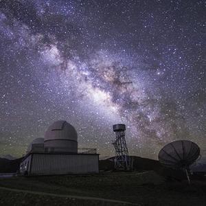 微信分享圖 (新華全媒頭條·圖文互動(dòng))(7)遙望蒼穹 斑斕星河入夢(mèng)來(lái)——國家天文臺阿里觀(guān)測站十年磨一劍探索宇宙奧秘