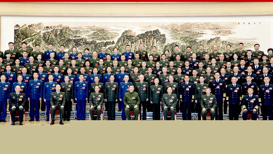 習近平出席解放軍和武警部隊代表團全體會(huì )議