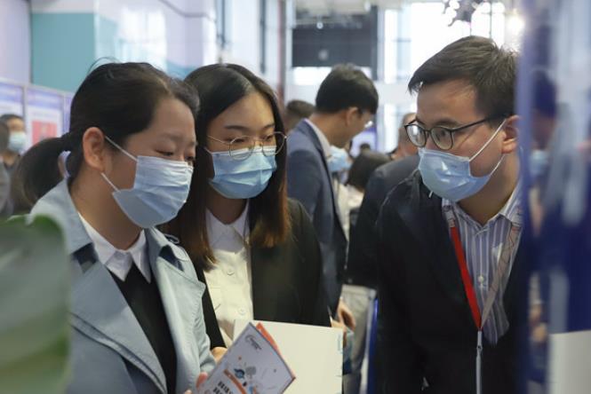 2021湖北省國家網(wǎng)絡(luò )安全宣傳周在襄陽(yáng)開(kāi)幕