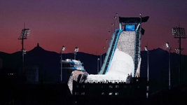 首鋼滑雪大跳臺提前啟動(dòng)閉環(huán)管理進(jìn)入賽時(shí)狀態(tài)