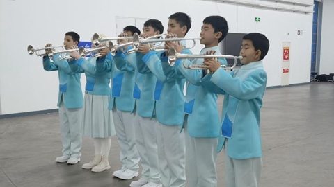 聽(tīng)，他們在“鳥(niǎo)巢”奏響國際殘奧委會(huì )會(huì )歌