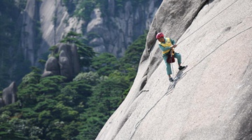 新征程上，他們在平凡工作中創(chuàng  )造不平凡的業(yè)績(jì)
